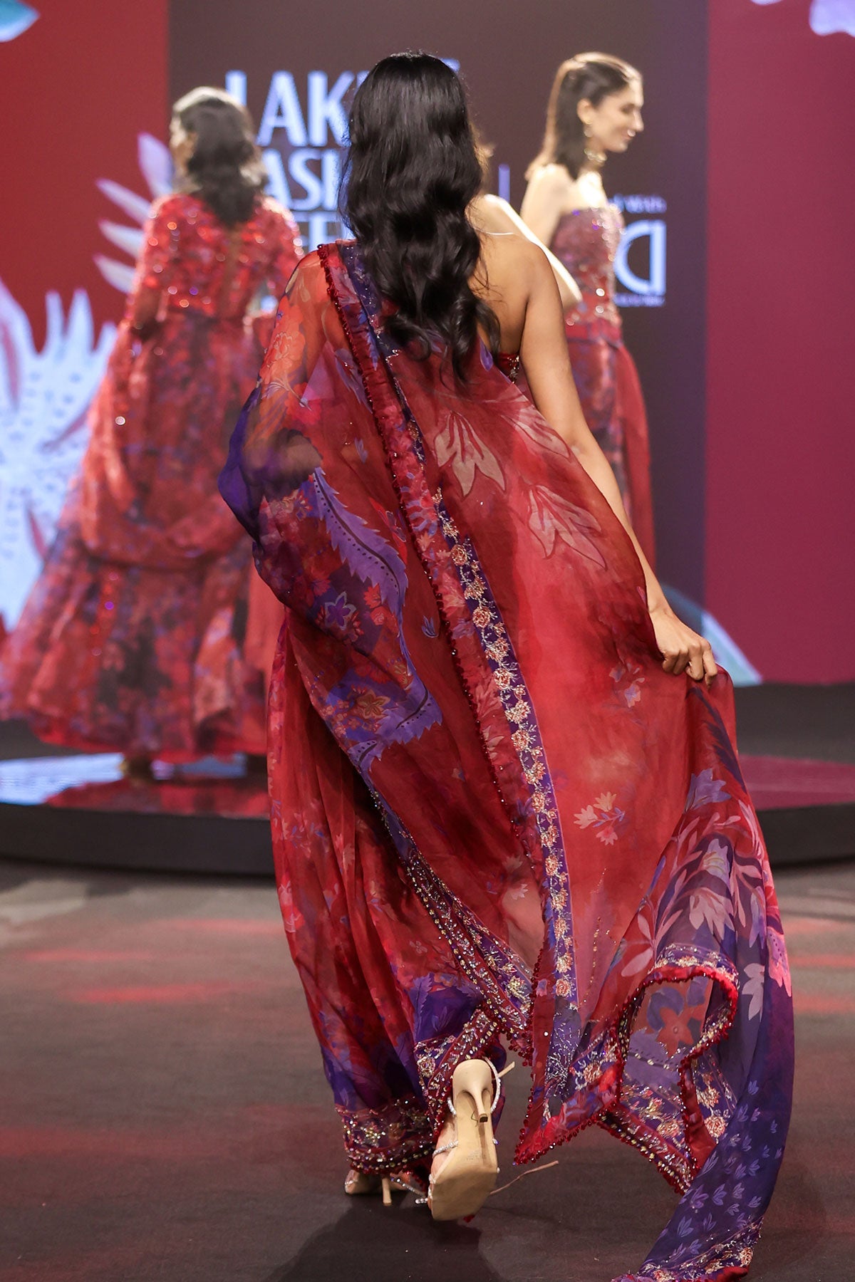 Aziza Embroidered Pre-Draped Saree