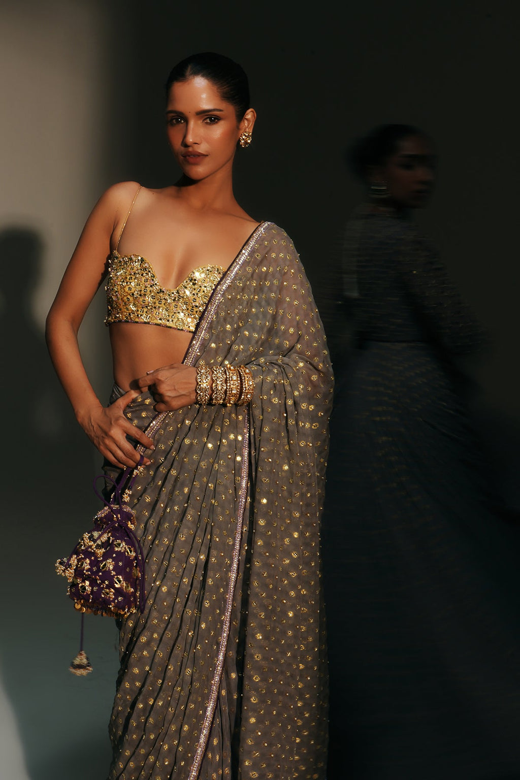 تحيا تيا