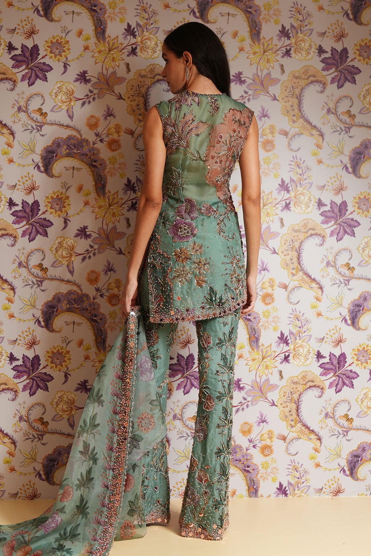 Sania Hand Embroidered Kurta Set