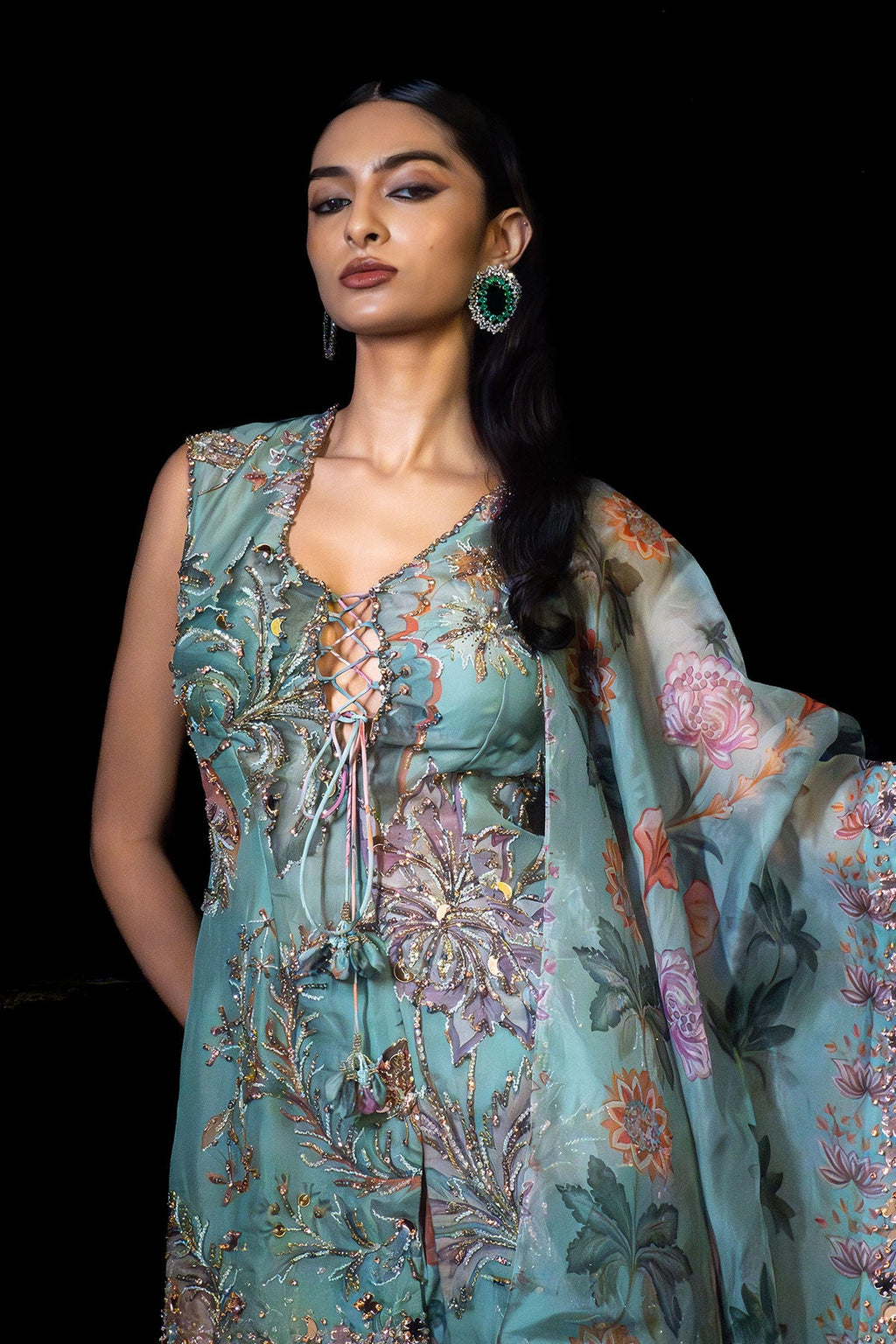 Sania Hand Embroidered Kurta Set